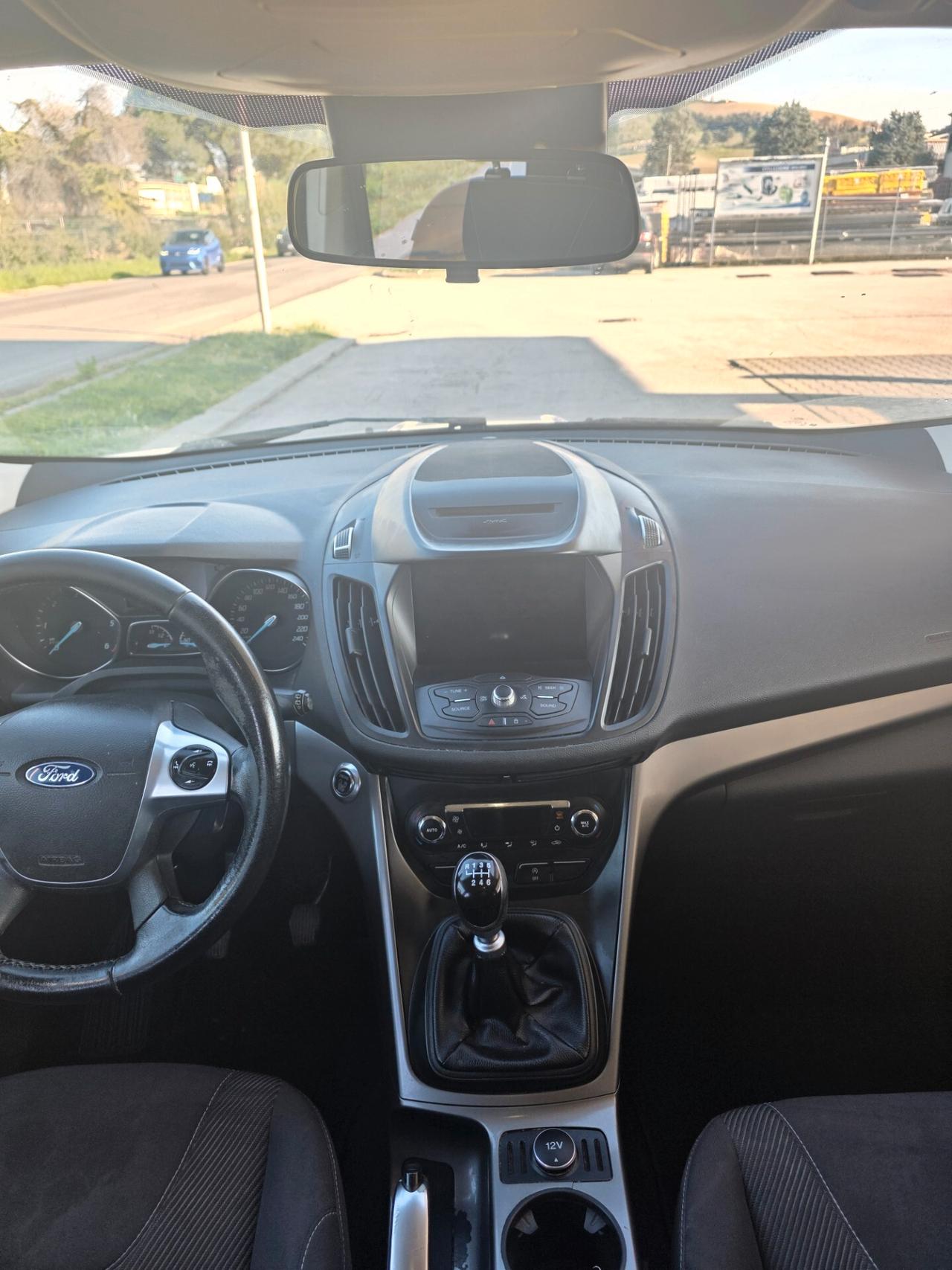 Ford Kuga Titanium km certificati