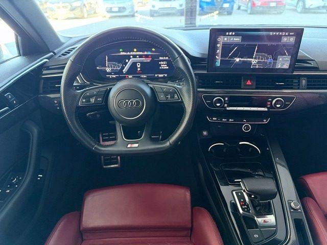 AUDI S4 Avant TDI 347cv Black Edition sport attitude
