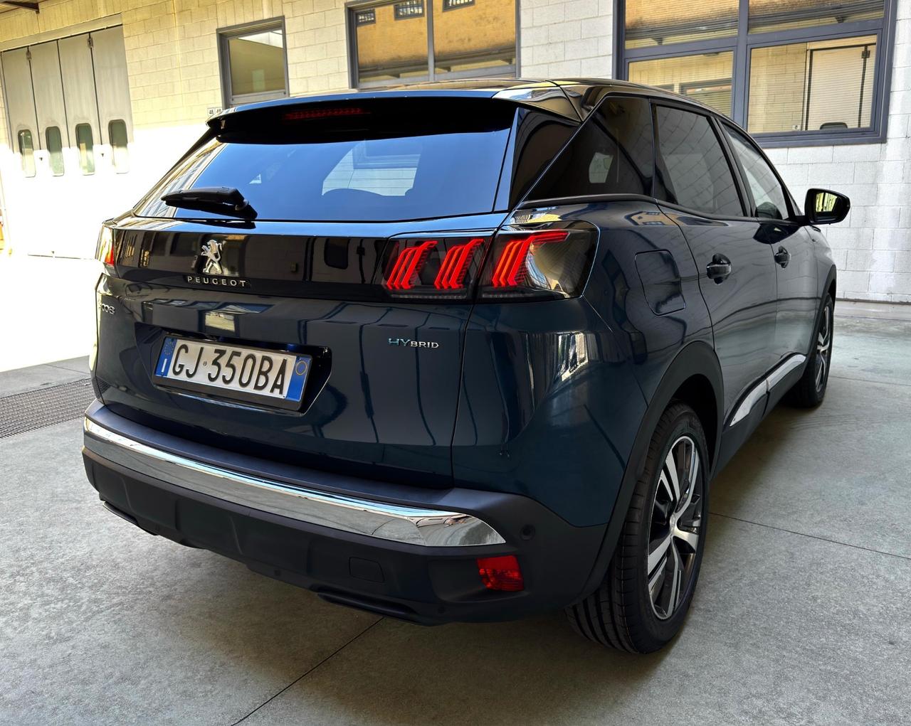 Peugeot 3008 Hybrid 225 e-EAT8 Allure