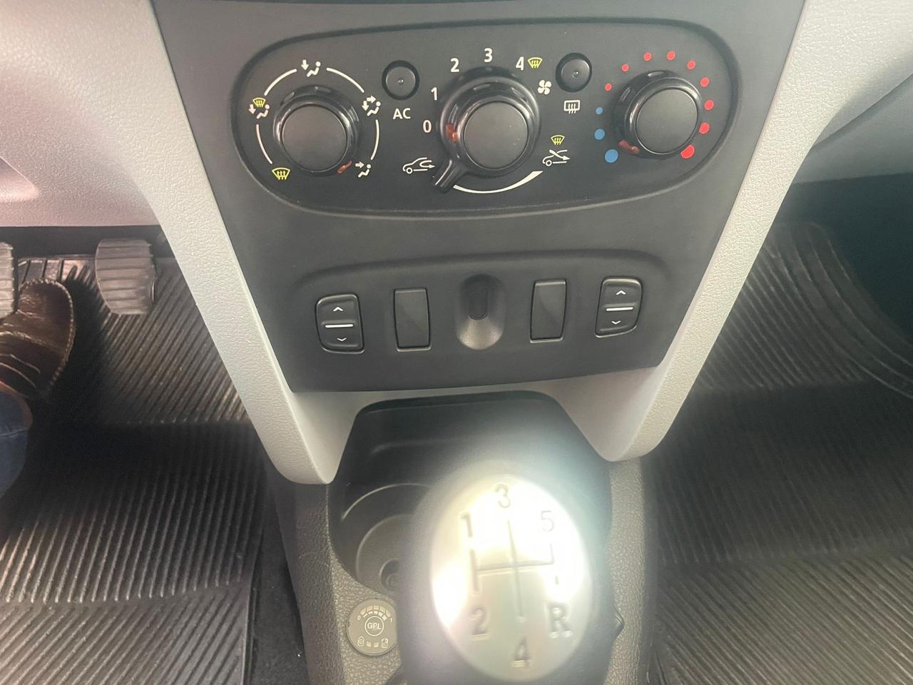 Dacia Sandero 1.2 GPL 75CV Lauréate