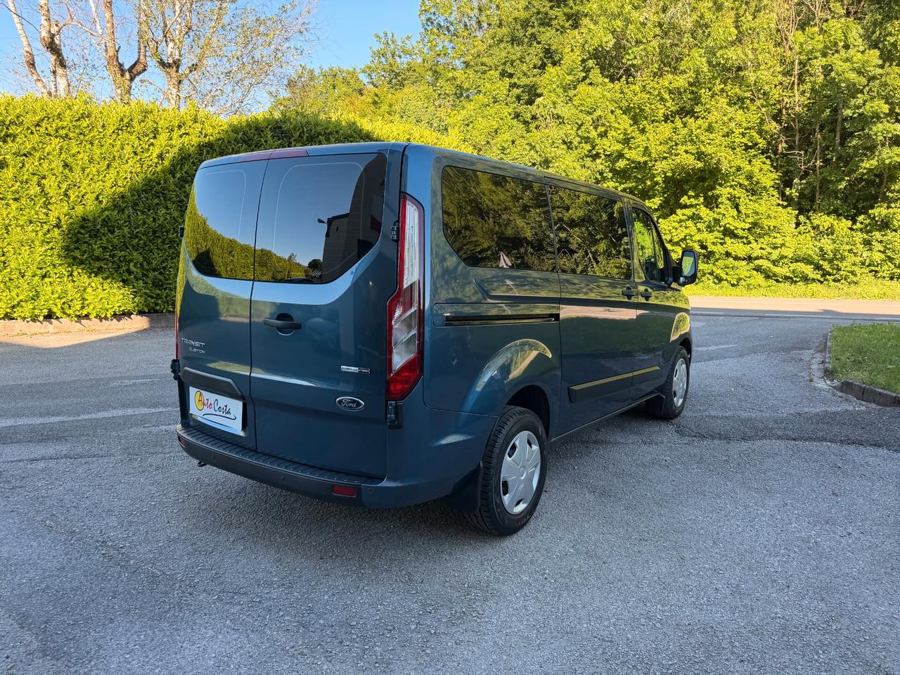Ford Transit Custom 320 2.0 PL Combi Trend