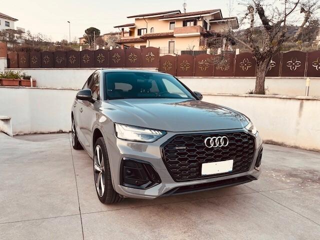 Audi Q5 SPORTBACK 40 TDI 204 CV S-LINE BLACK LINE QUATTRO