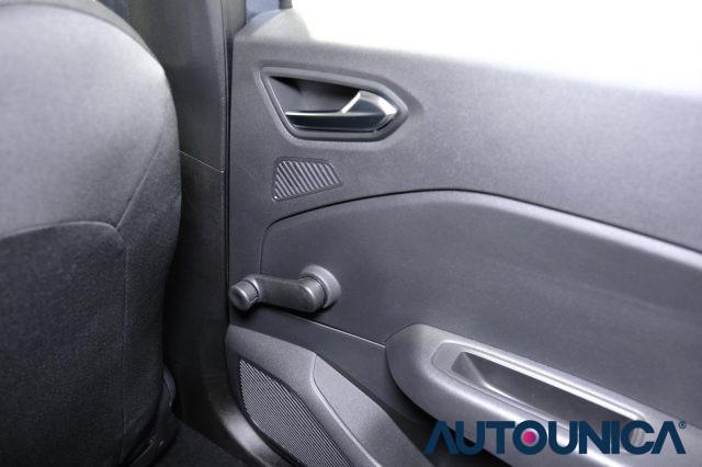 RENAULT Clio SCE 75 CV 5 PORTE BUSINESS NEOPATENTATI