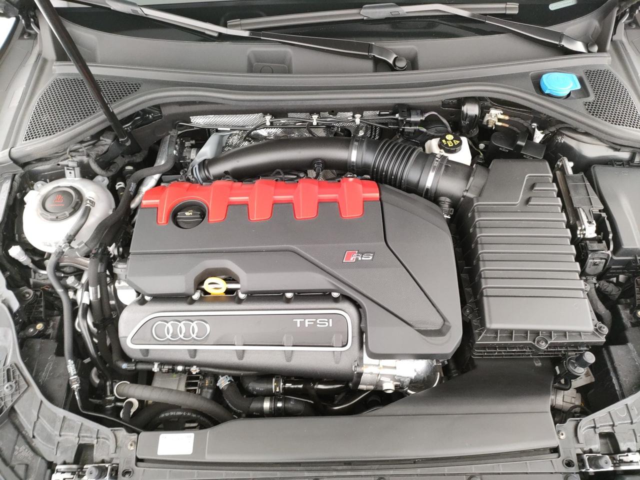 Audi RS3 sportback 2.5 tfsi quattro s-tronic