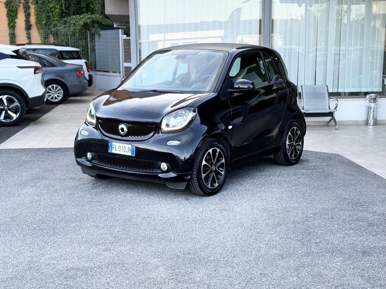 Smart ForTwo 1.0 Benzina 71CV E6 Neo. Automatica - 2017