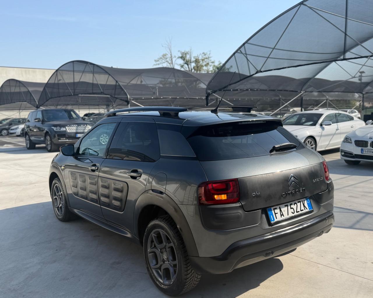 Citroen C4 Cactus BlueHDi 100 Shine