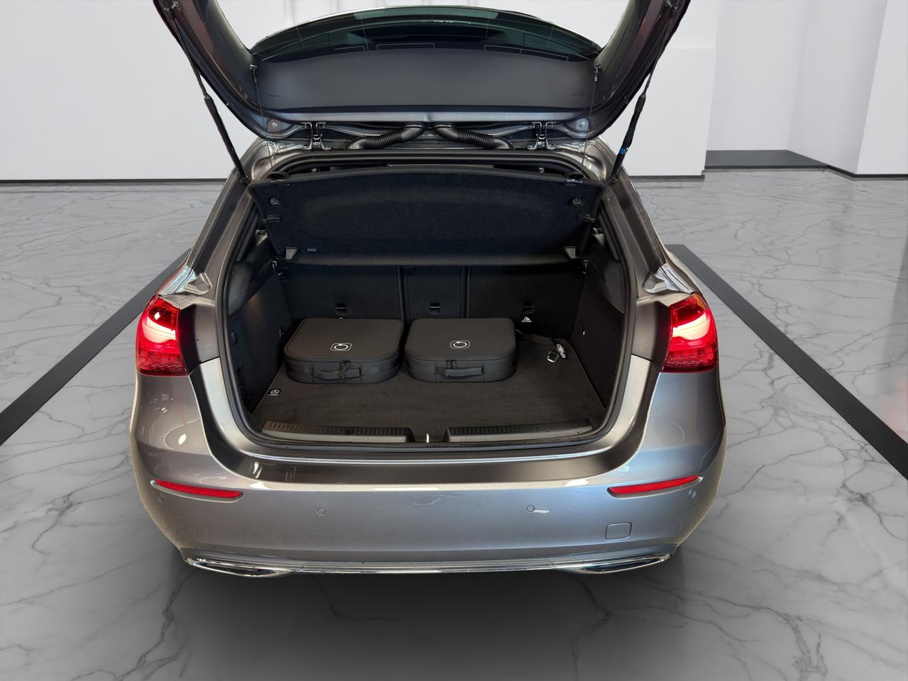 Mercedes A 250 e Plug-In-Hybrid Progressive Advanced Speedshift DCT AMG 8G
