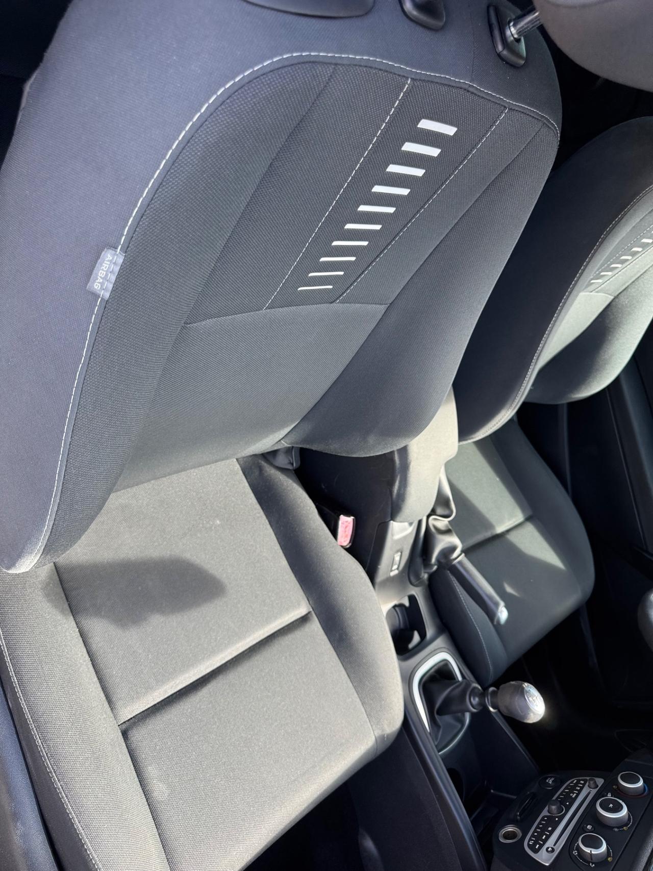 Renault Megane Coupé 1.5 dCi 110CV neopatentati