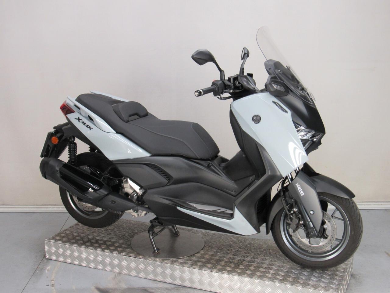 Yamaha X-Max 300 ABS TECH MAX CERAMIC GERY