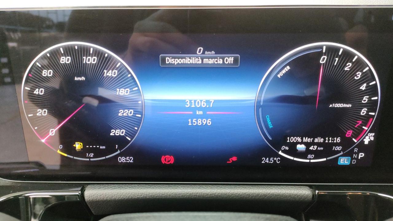 Mercedes-Benz GLA-H247 2023 - GLA 250 e phev AMG Line Premium auto