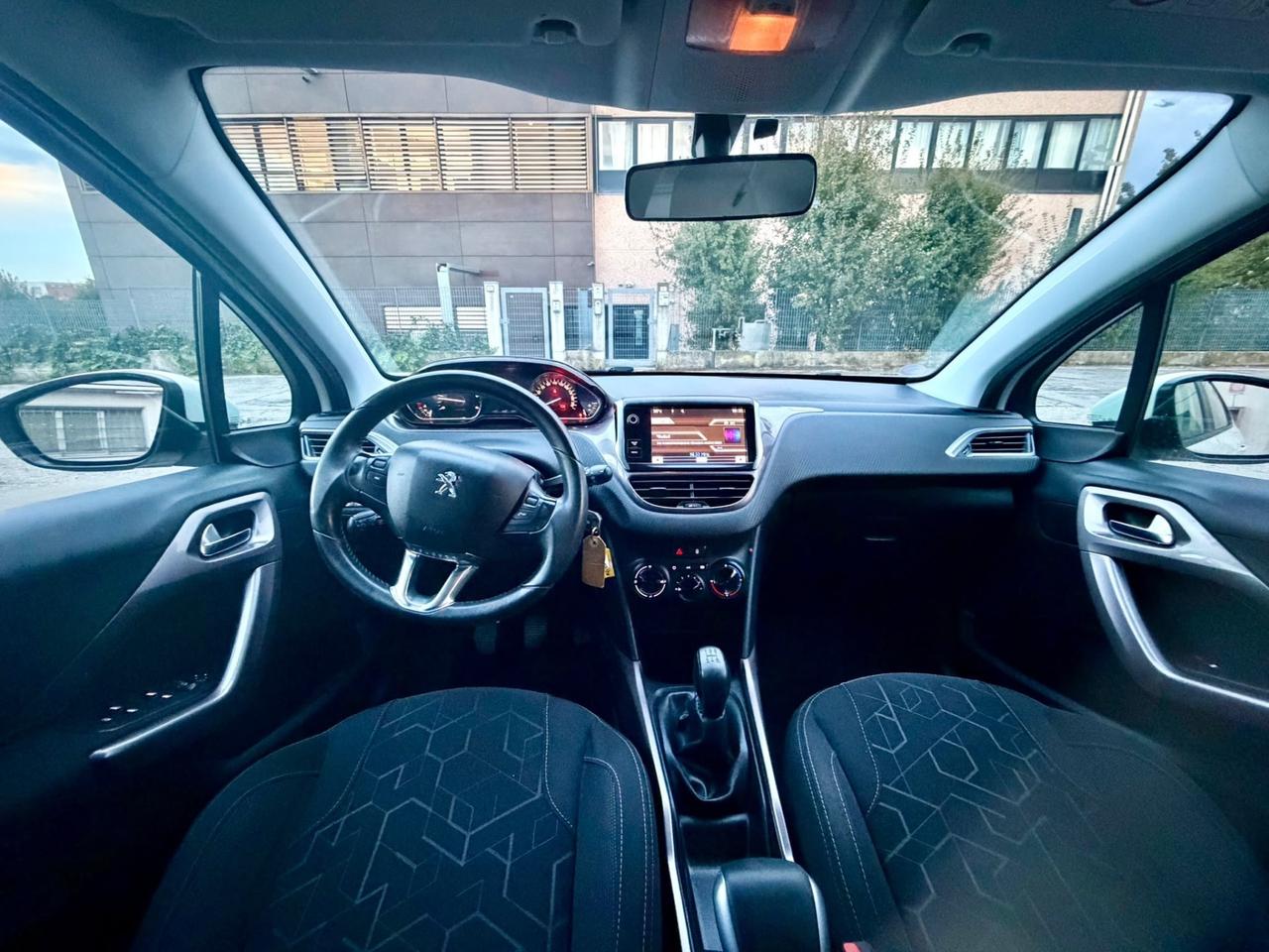 Peugeot 2008 1.6 e-HDi 2014 120.000km per neopatentati