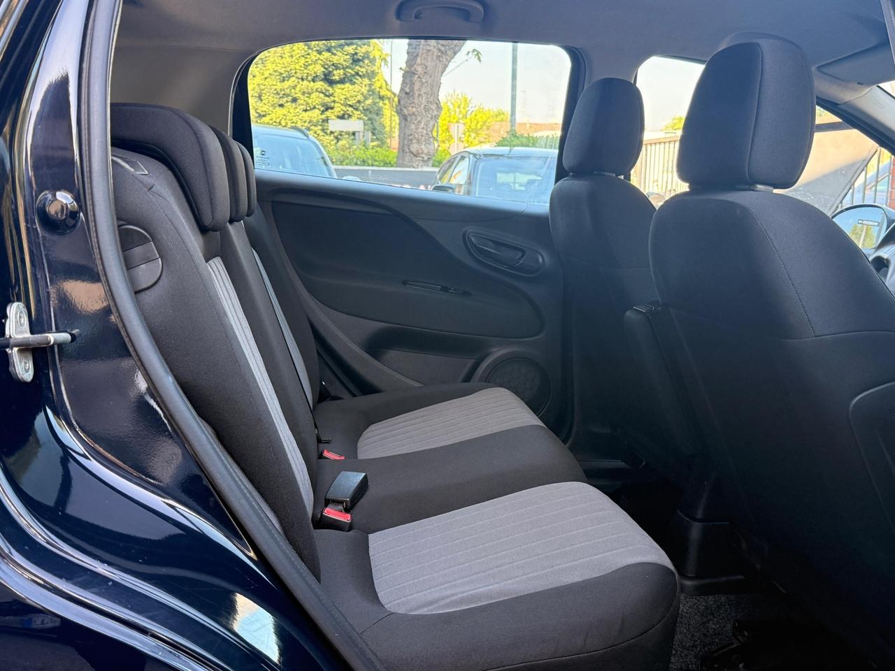 Fiat Punto 1.4 8V 5 porte Easypower Street