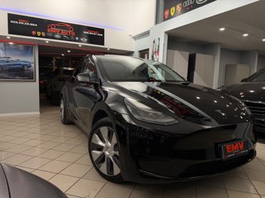 Tesla Model Y RWD Iva esposto