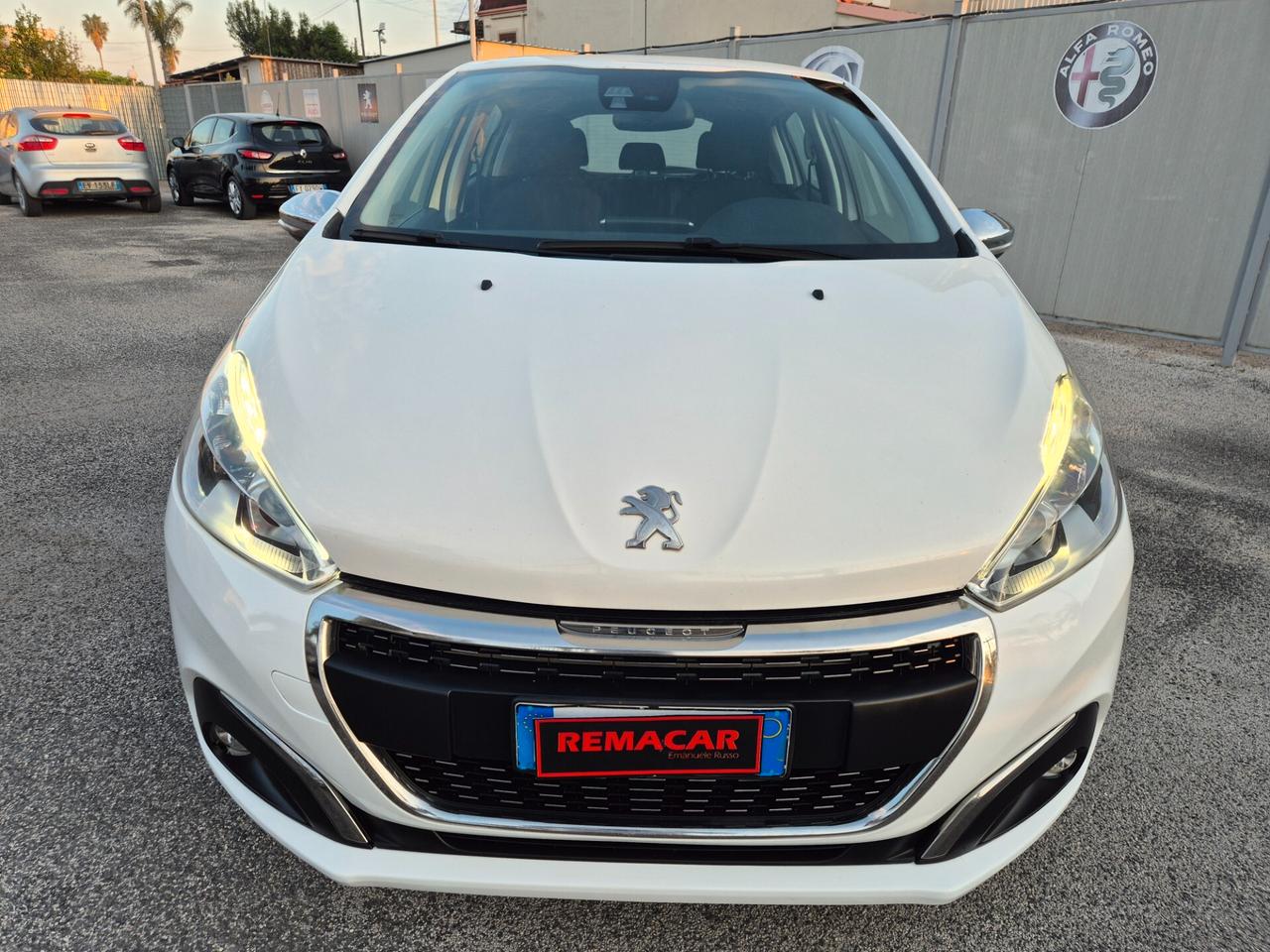 Peugeot 208 RESTAYLING 1.6 TDI 75 CV Allure FULL