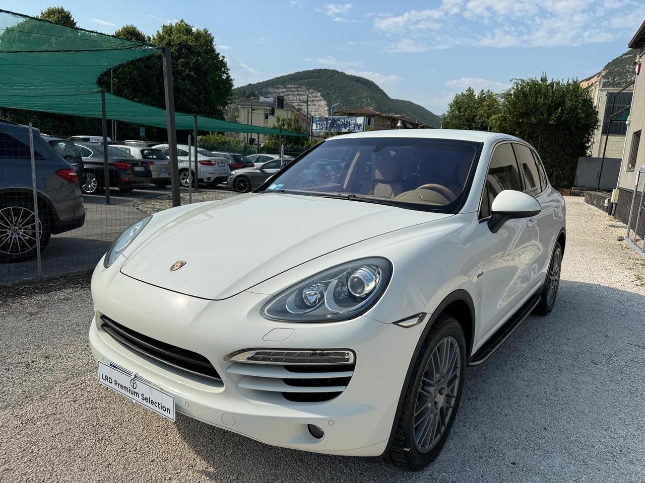 Porsche Cayenne 3.0 V6 tdi 245cv tiptronic Euro5b