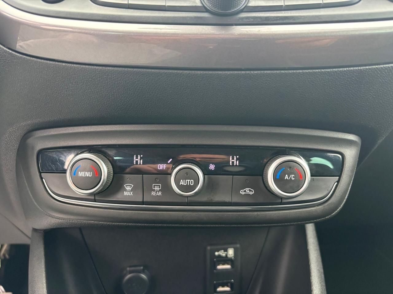 Opel Crossland X 1.5 ECOTEC D 120 CV Start&Stop aut. Innovation