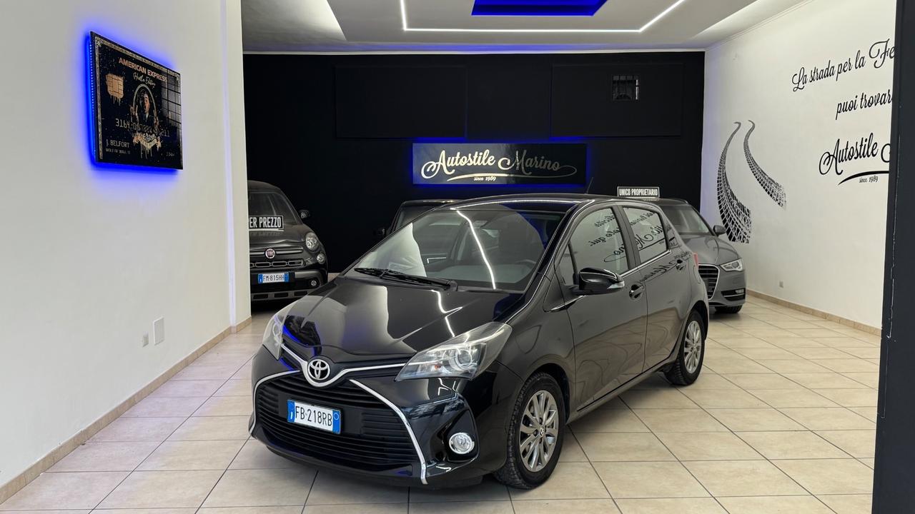 Toyota Yaris 1.4 D-4D 5 porte Lounge-2016