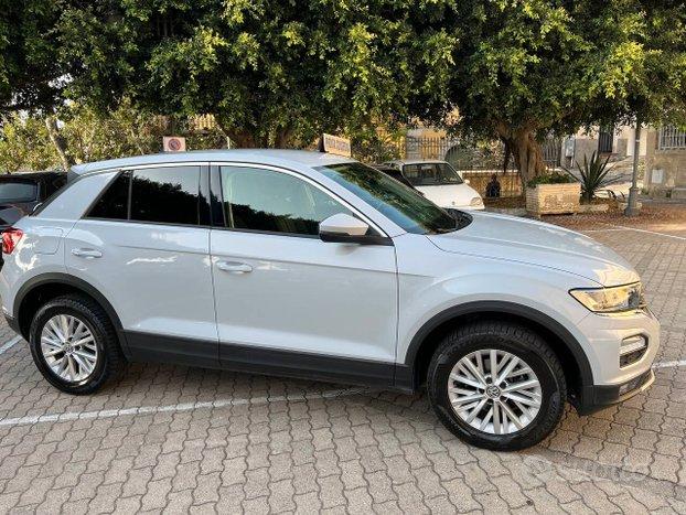 Volkswagen T-Roc 1.6 TDI SCR Business BlueMotion T