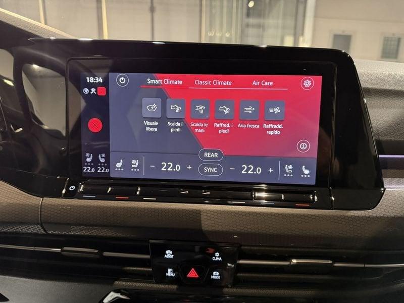 Volkswagen Golf GTI 2.0 TSI GTI