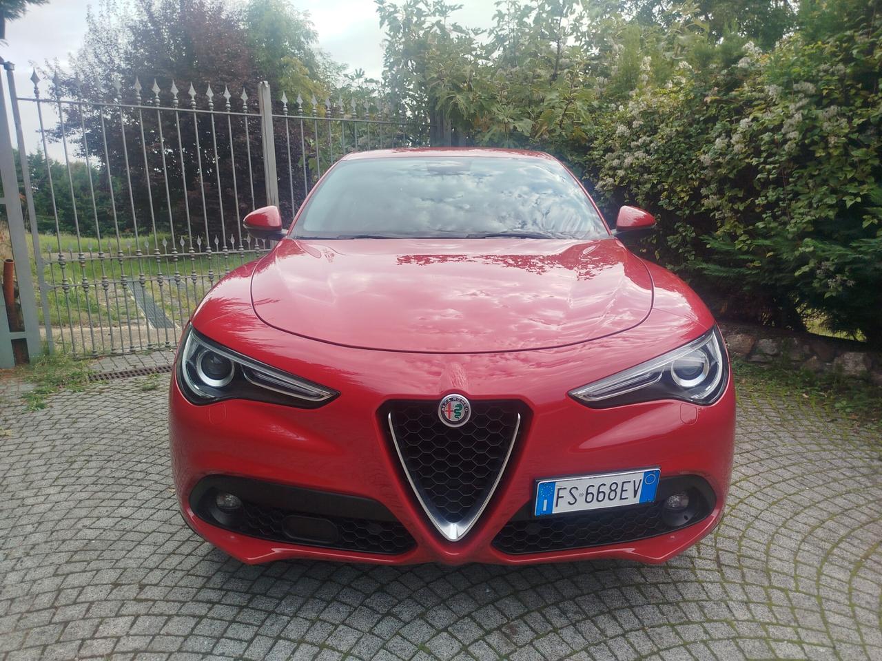 Alfa Romeo Stelvio 2.2 Turbodiesel 210 CV AT8 Q4 Super