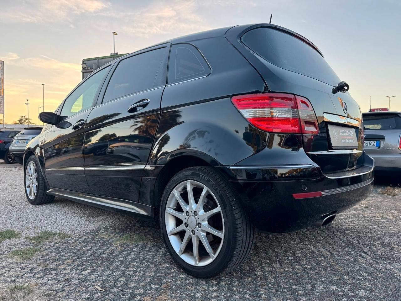 MERCEDES - Classe B - 180 CDI - NEOPATENTATI - FINANZIABILE