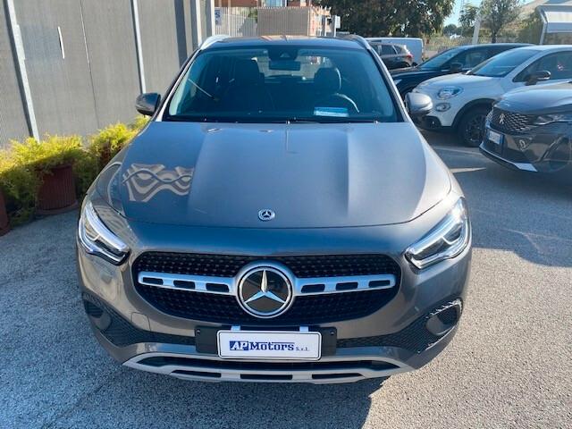 Mercedes-benz GLA 200 d Automatic Business Extra LED 2021 Iva deducibile