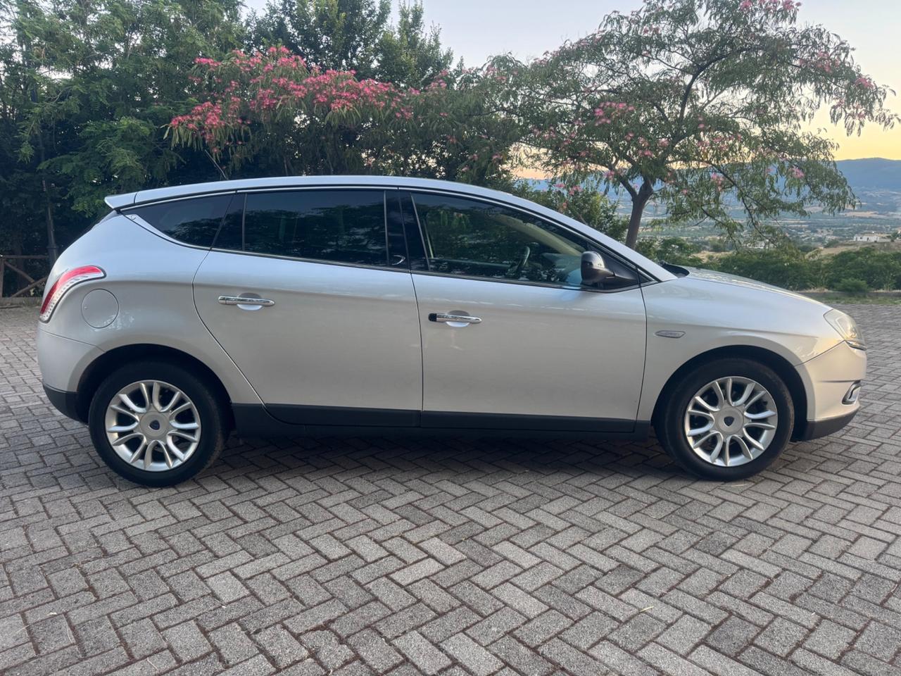 Lancia Delta 1.6 Multijet 120Cv *PLATINO* 2011