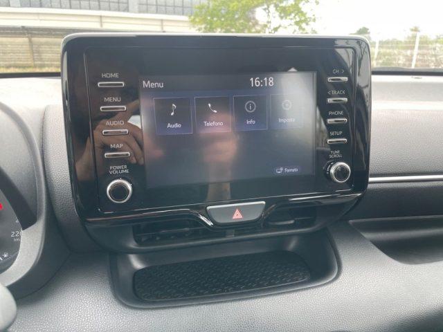 TOYOTA Yaris 1.5 Hybrid 5 porte Active