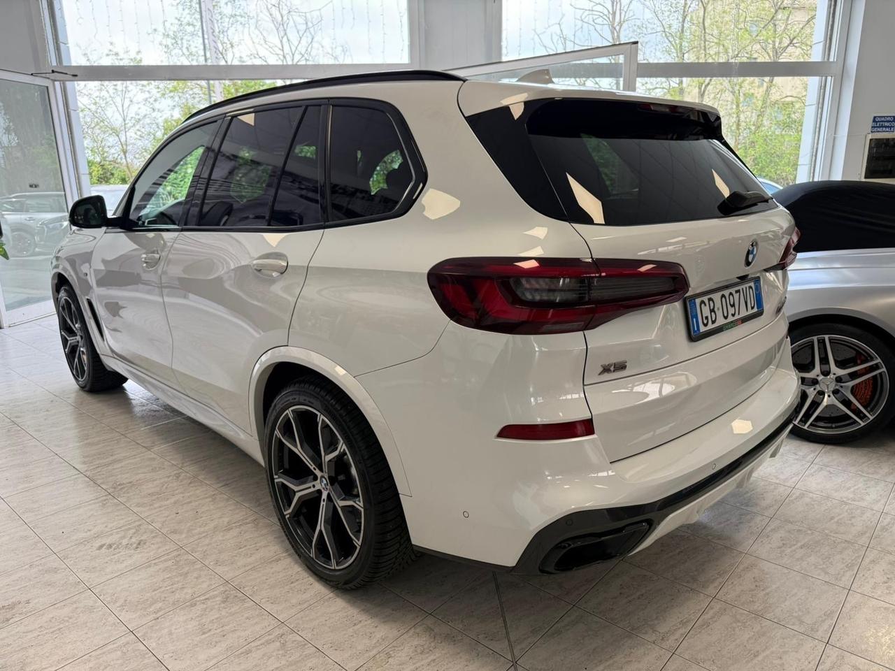 Bmw X5 M50d FULL UNIPRO PERFETTA IVA ESPOSTA DOPPIO TRENO GOMME
