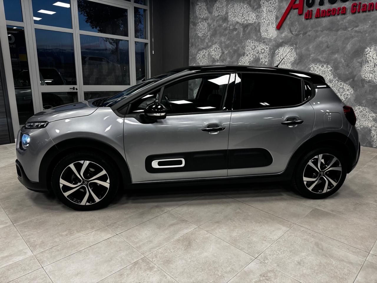 CITROEN C3 1.2 BENZINA MY2022 SHINE