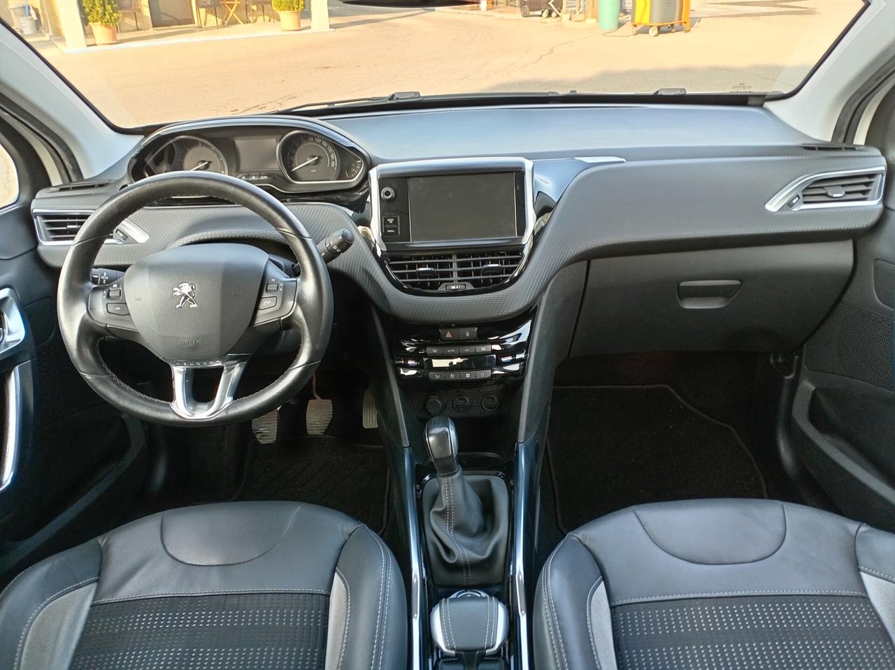 Peugeot 2008 1.6 e-HDi 92 CV Stop&Start Allure