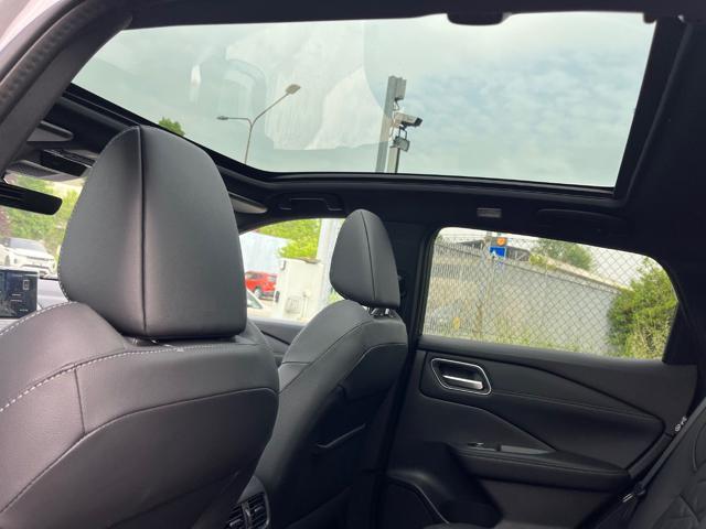 NISSAN Qashqai MHEV 158 CV Xtronic Tekna Km 0