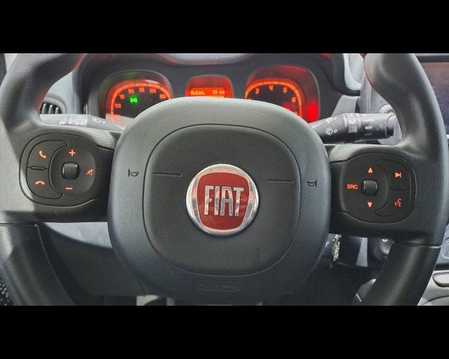 FIAT New Panda 1.0 firefly hybrid Cross s&s 70cv 5p.ti