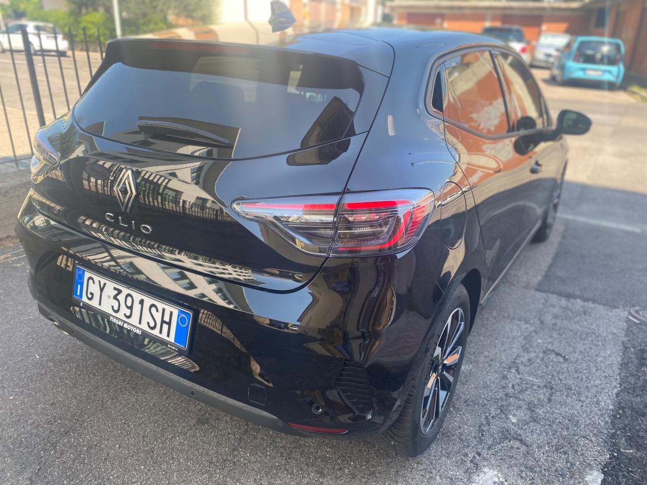 Renault Clio TCe 90 CV 5 porte Esprit Alpine ok neo patentati