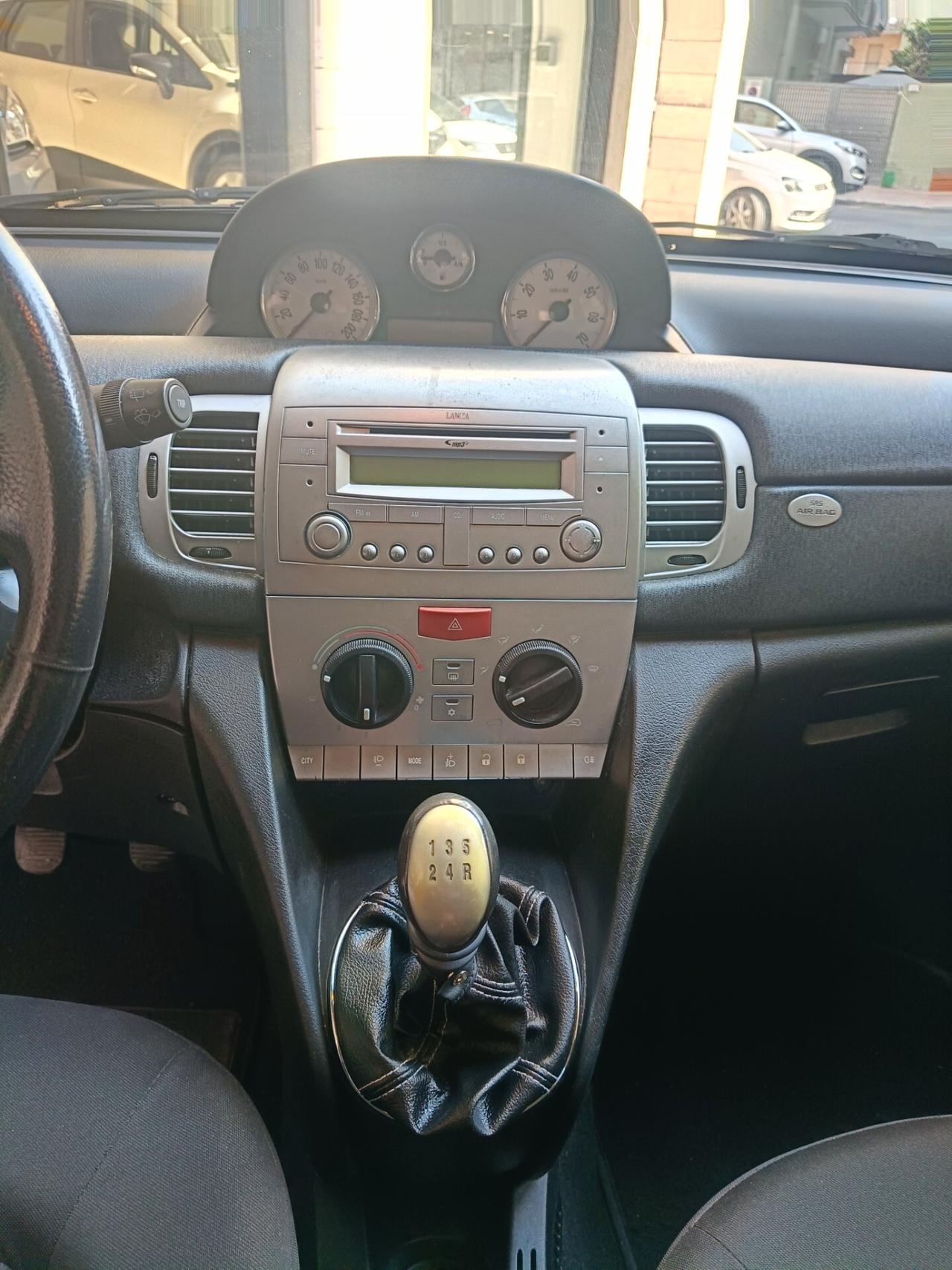 LANCIA YPSILON 1.2-NEOPATENTATI-Euro4490-