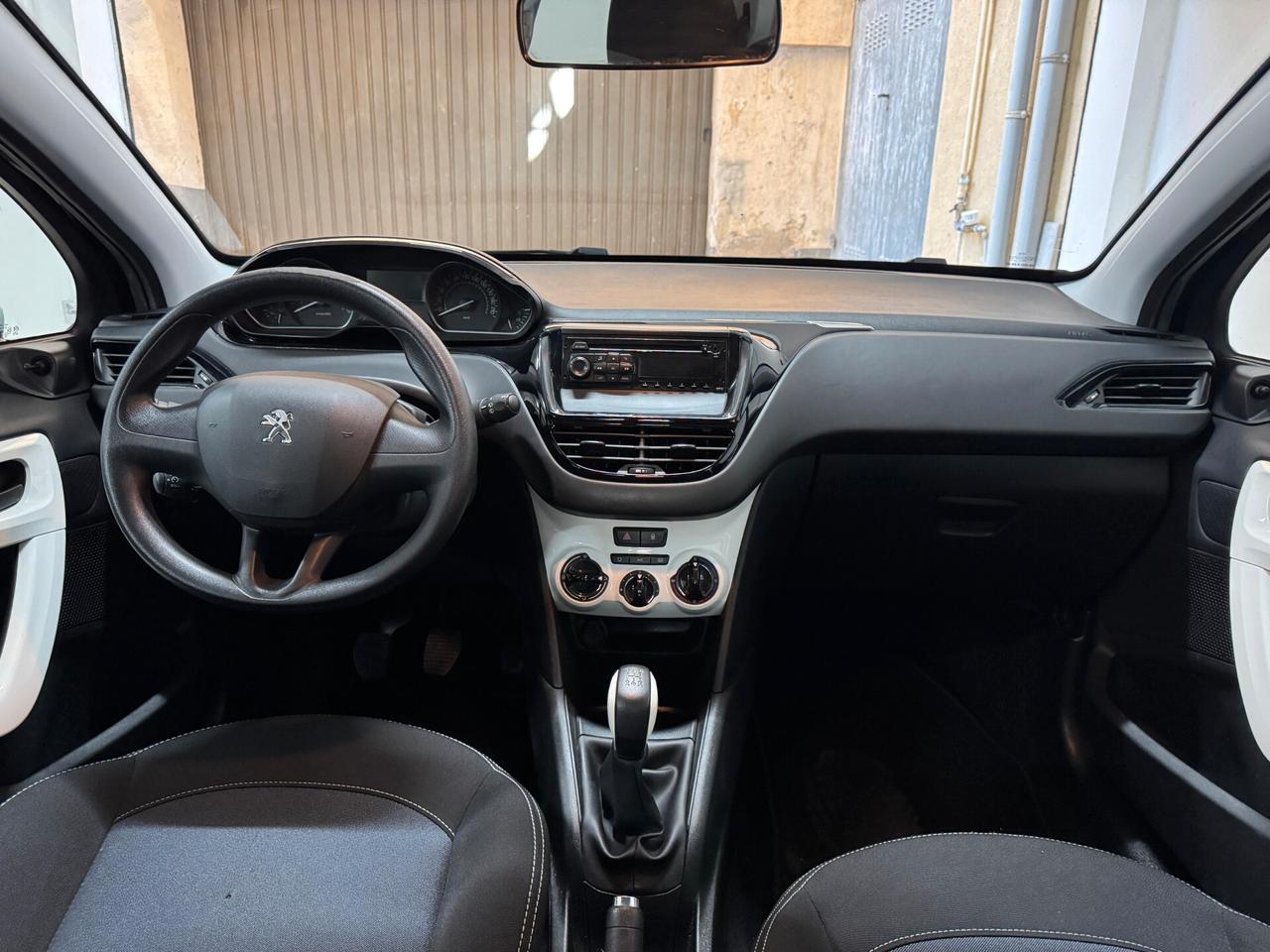 Peugeot 208 1.0 Like Neopatentati – Km Certificati – Garanzia 12 Mesi
