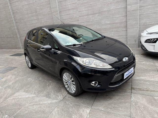 FORD Fiesta 1.4 TDCi 68CV 5 porte Titanium