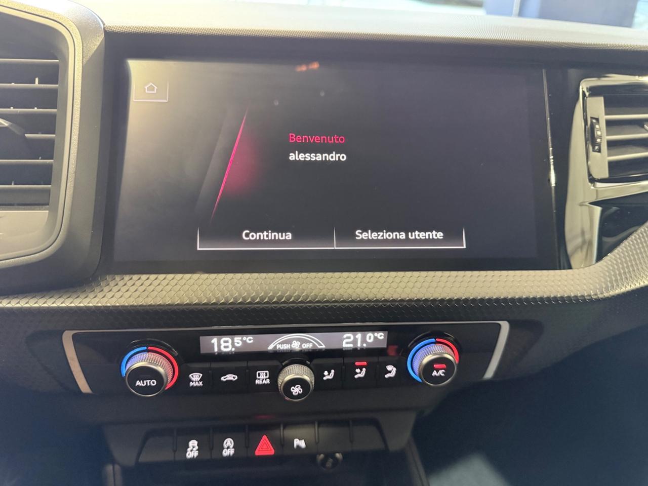 Audi A1 SPB 30 TFSI S tronic Identity Black
