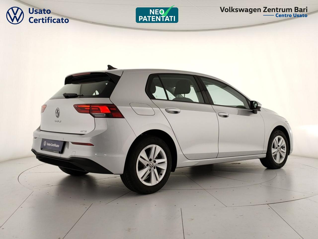 Volkswagen Golf 1.0 etsi evo life 110cv dsg