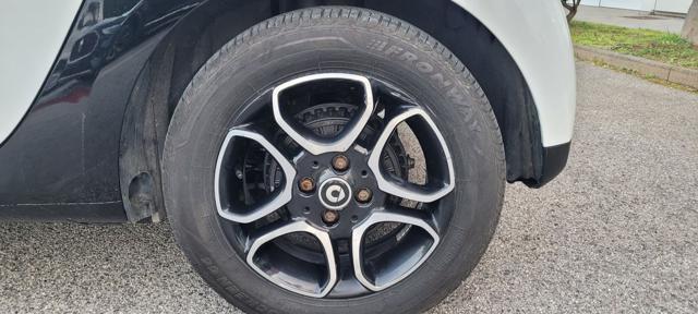 SMART ForFour EQ Passion