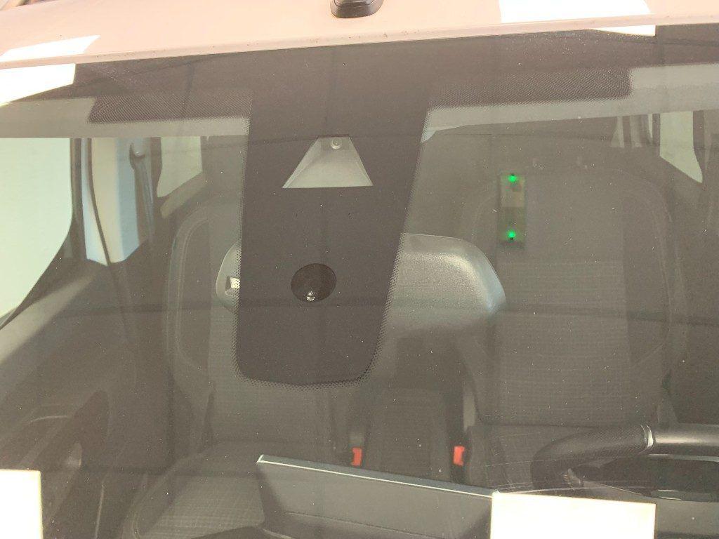 Peugeot Rifter Standard 7 POSTI GT Line 1.5 BlueHDi Standard