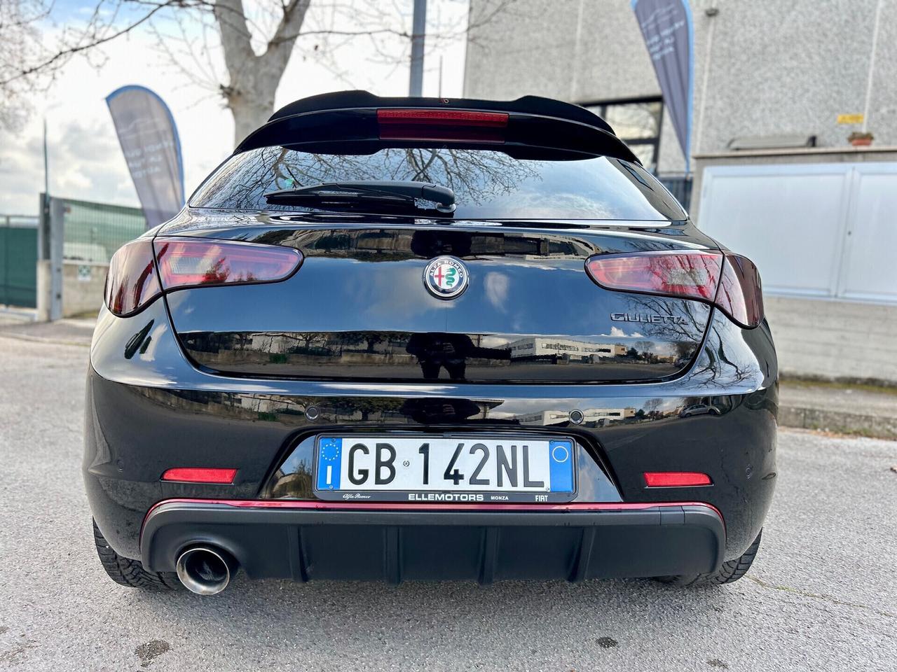 Alfa Romeo Giulietta 1.6 JTDm - CARBON EDITION !!