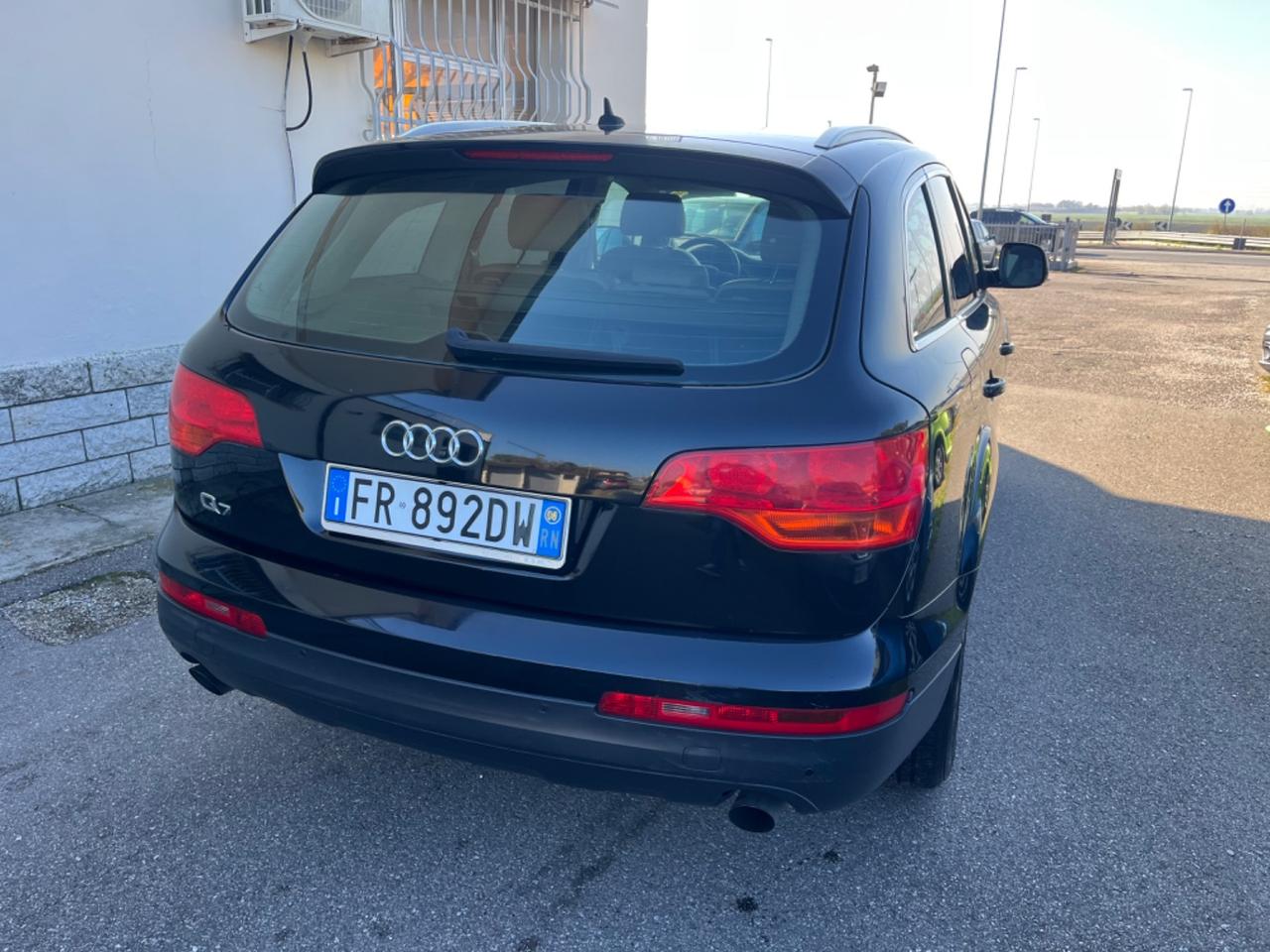 Audi Q7 3.0 V6 TDI 233CV quattro tiptronic km 137.000