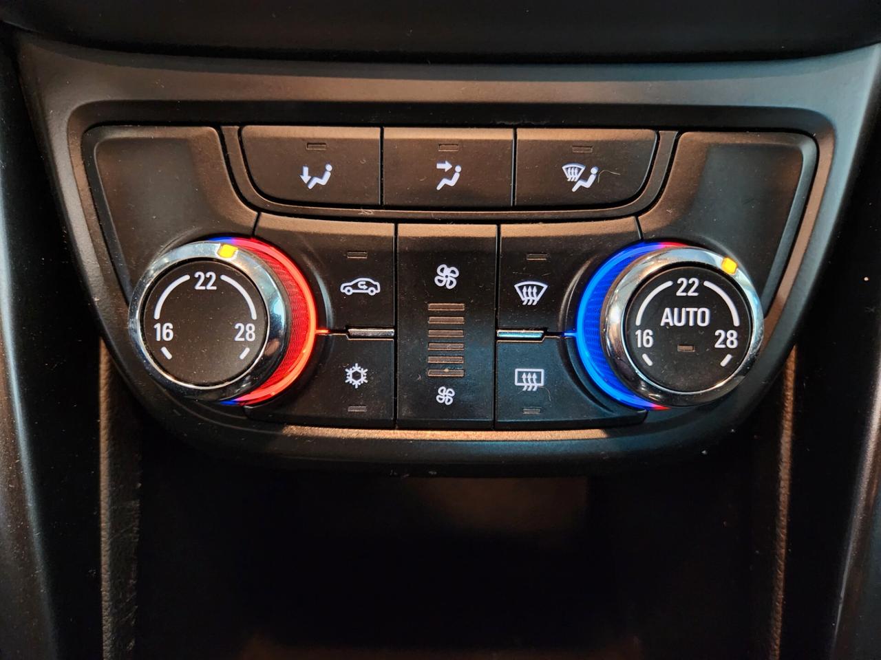 Opel Zafira 1.6 t Advance ecoM 150cv 7 posti metano