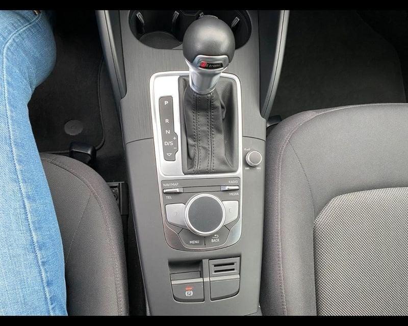 Audi A3 III 2016 Sportback Sportback 35 2.0 tdi Business 150cv s-tronic my20