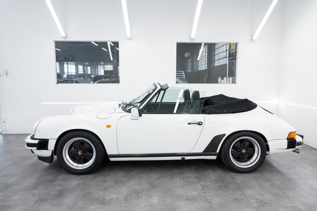 Porsche 911 Carrera 3.2 Cabriolet