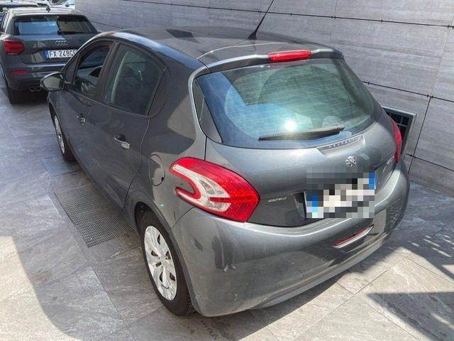 PEUGEOT 208 1.2 VTi 82 CV 5 porte Allure