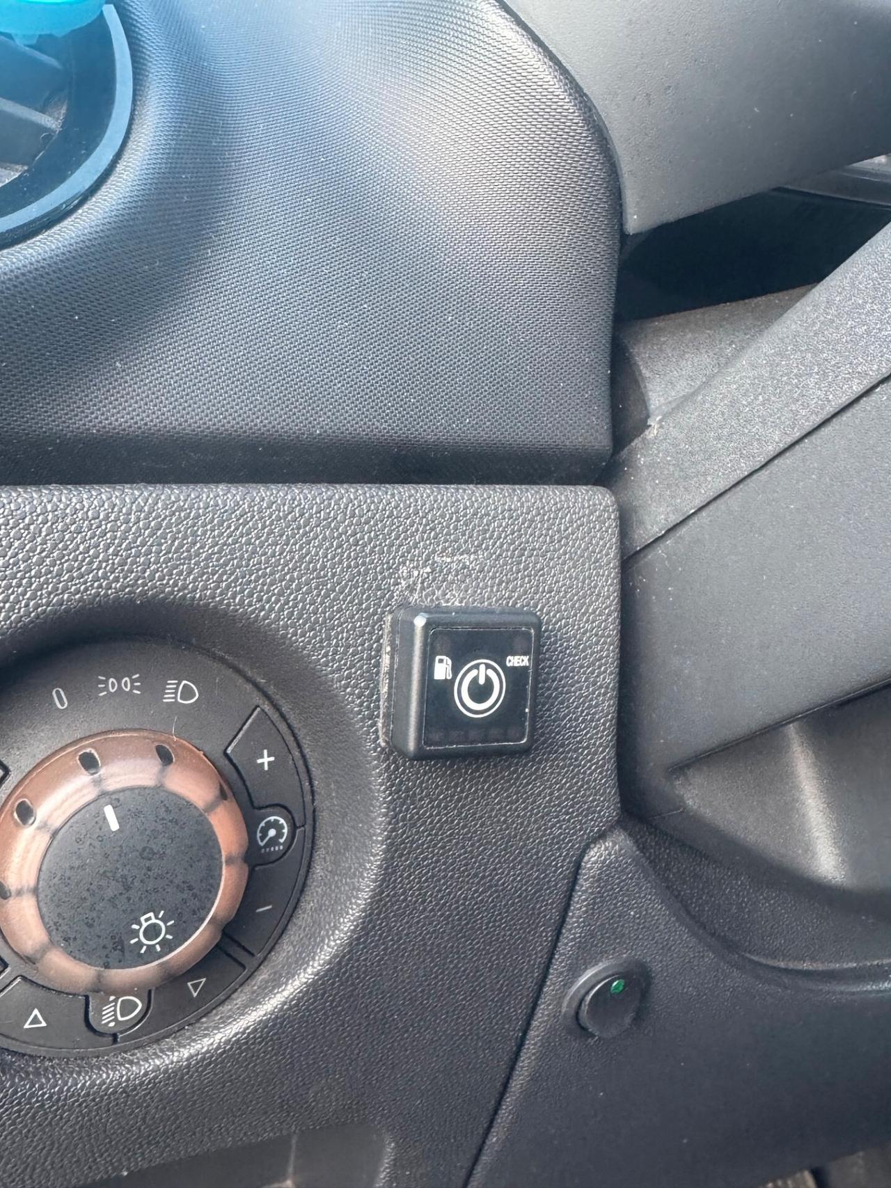 Opel Corsa 1.2 80CV 3 porte GPL-TECH Sport