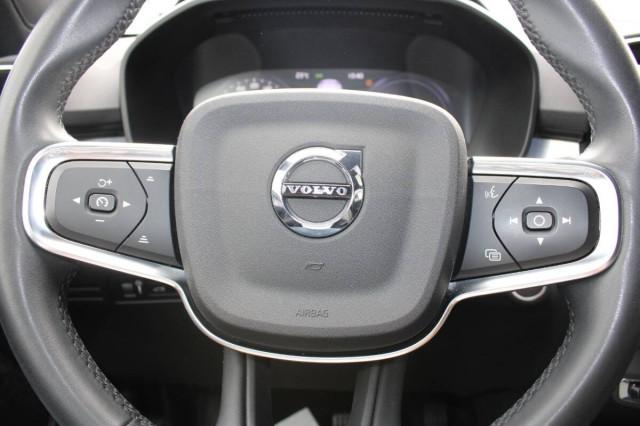 Volvo XC40 1.5 t4 phev Inscription automatica con CarPlay