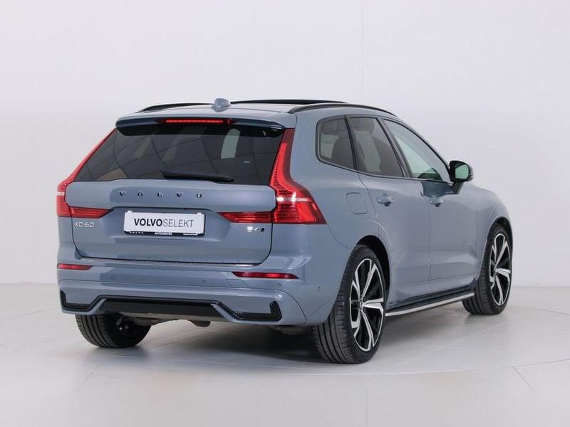 Volvo XC60 XC60 B4 (d) AWD AUT ULTIMATE DARK